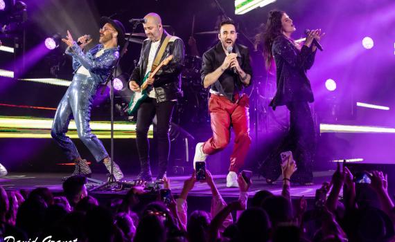 אחרי הפרידה: ילדי החוץ לשעבר בדרך למחזמר