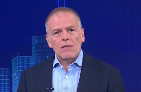 אברי גלעד תקף; אראל סג"ל השיב אש. צפו