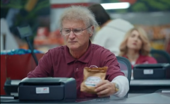 כשאמנון התחיל לעבוד בסופר: צפו בהצצה לקופה ראשית