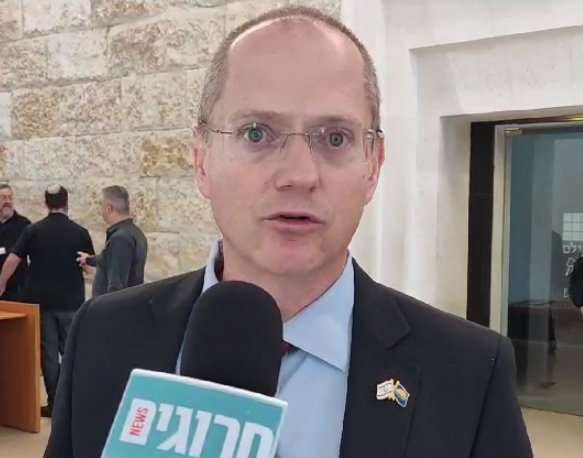 עודד פורר לסרוגים: "חוק יסוד לא יכול להיות פרסונלי"