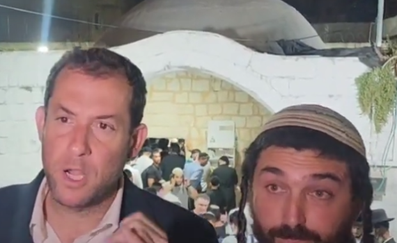 למרות פיצוץ המטען: אלפים פקדו את קבר יוסף