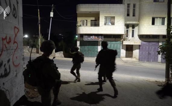 אחרי הפיגוע בחווארה: לוחמים עצרו 13 מבוקשים