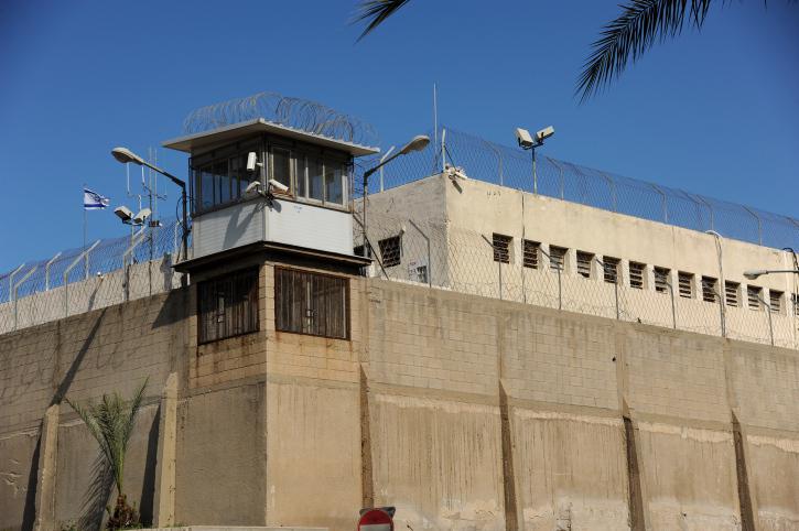 אירוע חריג: אסיר מת לאחר שנמצא מחוסר הכרה בתאו