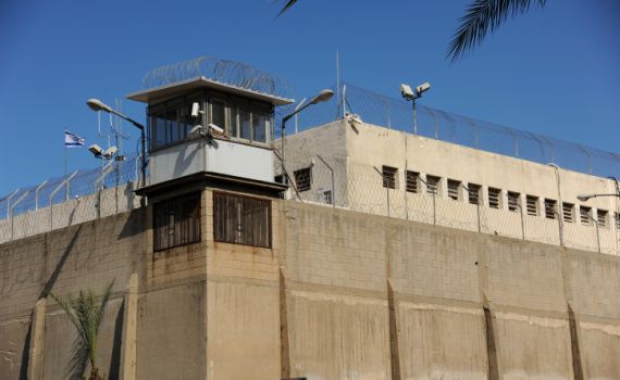 אירוע חריג: אסיר מת לאחר שנמצא מחוסר הכרה בתאו