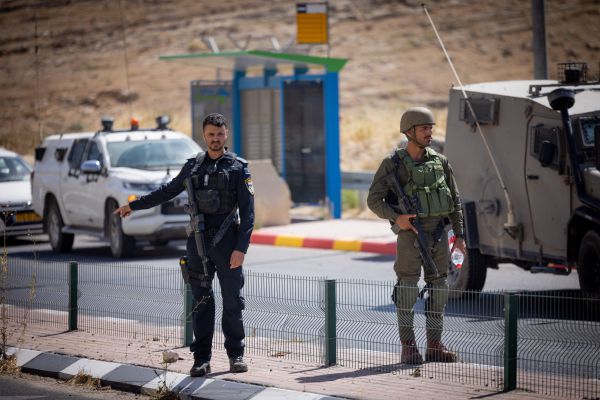 הפיגוע בהר חברון: האם נרצחה לעיני בתה בת ה-6