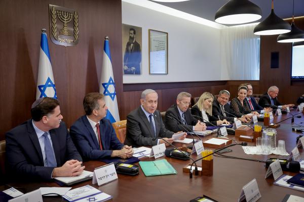 אין פתרון: ישיבת הממשלה על חוק הגיוס בוטלה סופית