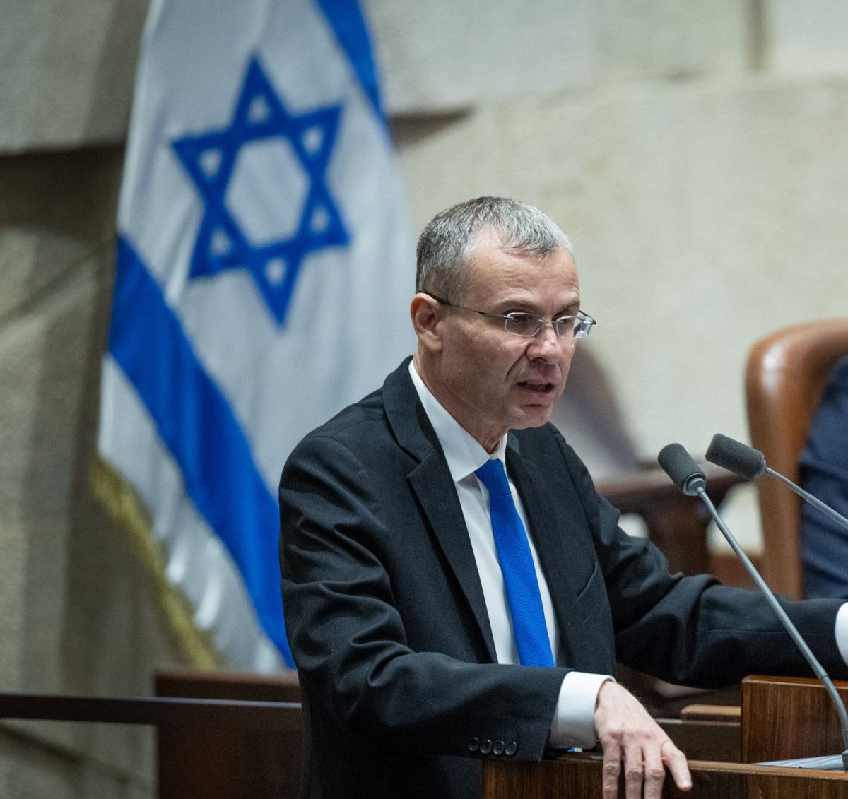 לוין זעק: "חצופים, מי אתם בכלל שתחוקקו חוק יסוד?!"