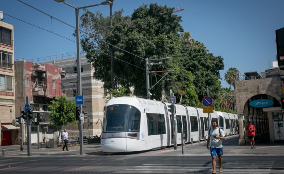 עשרה ימים אחרי הפתיחה: תקלה ברכבת הקלה