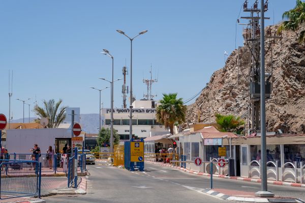 צעיר ישראלי נעצר בסיני עקב קליעים שנמצאו בתיקו