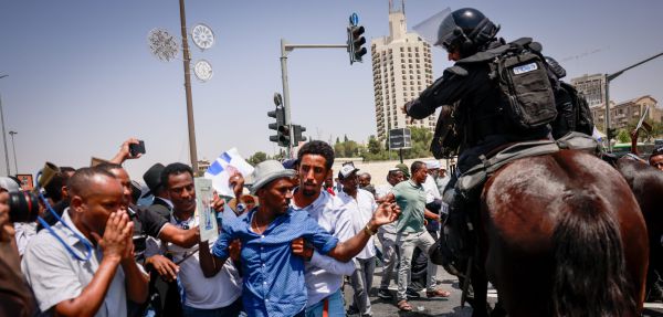 ברקע המלחמה באתיופיה: בני העדה הפגינו בירושלים