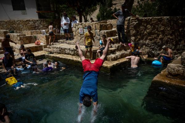 לא תוכל לספר לחבר'ה שקפצת ראש, אבל תוכל לספר שברחת בזמן