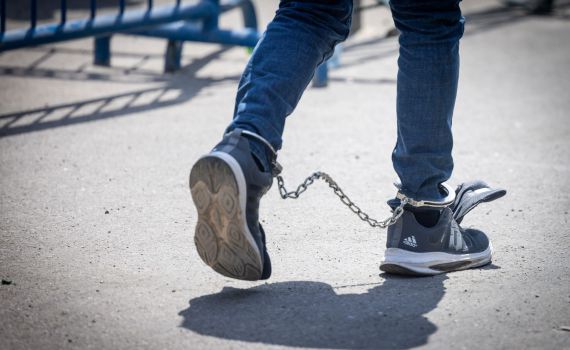 דיווח לבנוני: פעיל שמאל קיצוני מישראל נעצר בביירות