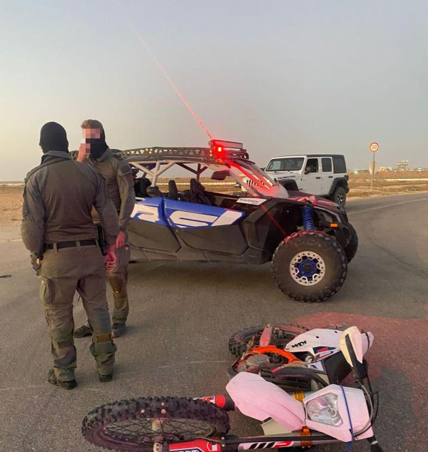 ארבו לחשוד שגידל סמים ופתחו אחריו במרדף. צפו