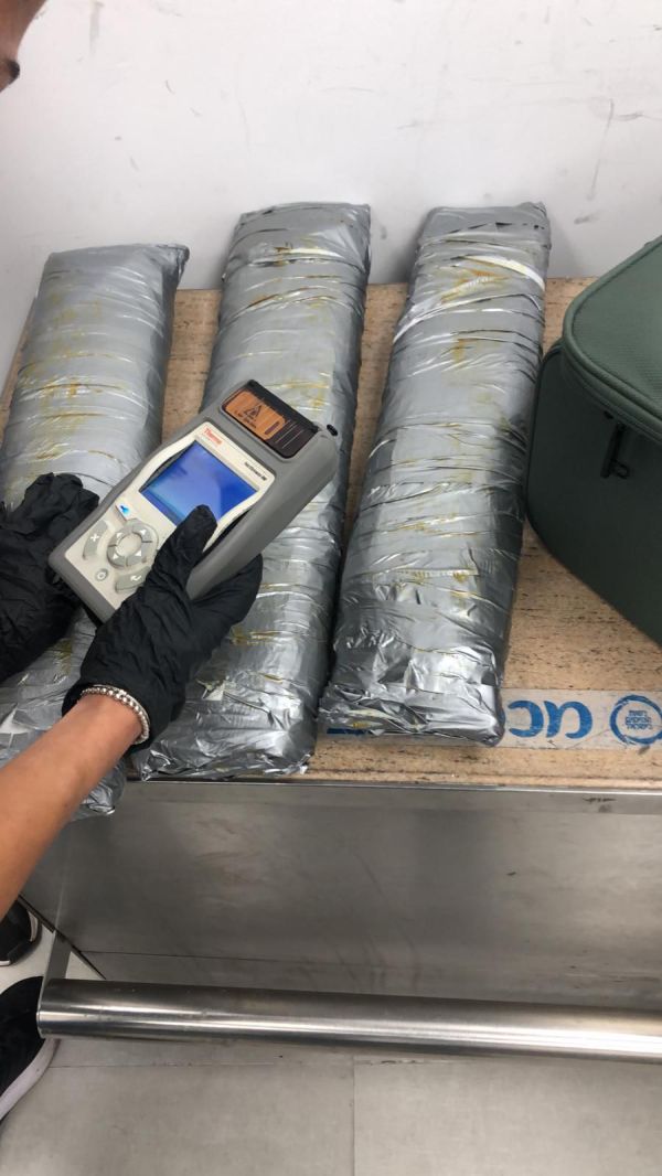 החבילה החריגה שנמצאה במזוודה של נוסע בנתב"ג