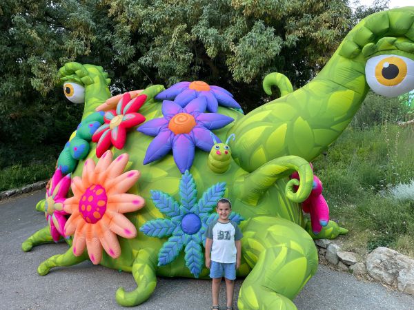 "בוטניפלצת" – הגן שהפך למסע קסום מהאגדות