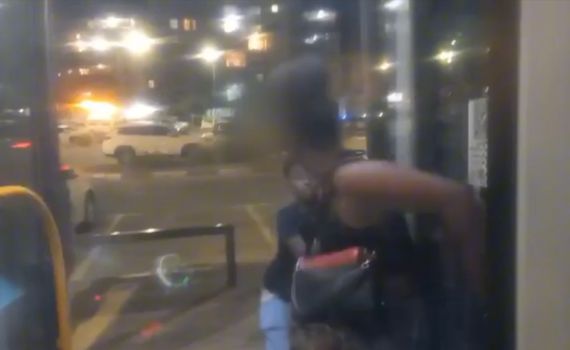 דפיקות על הדלת וקללות: נהגת אוטובוס הותקפה בדרום