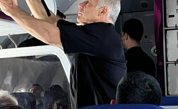 בזמן שנתניהו עולה לגולן: לאן יאיר לפיד המריא?