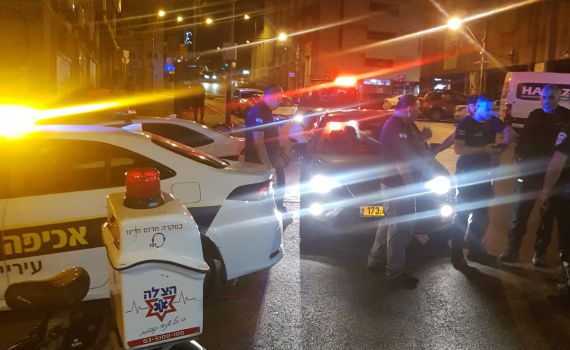 גבר כבן 25 נדקר באירוע אלימות בחיפה: מצבו קשה