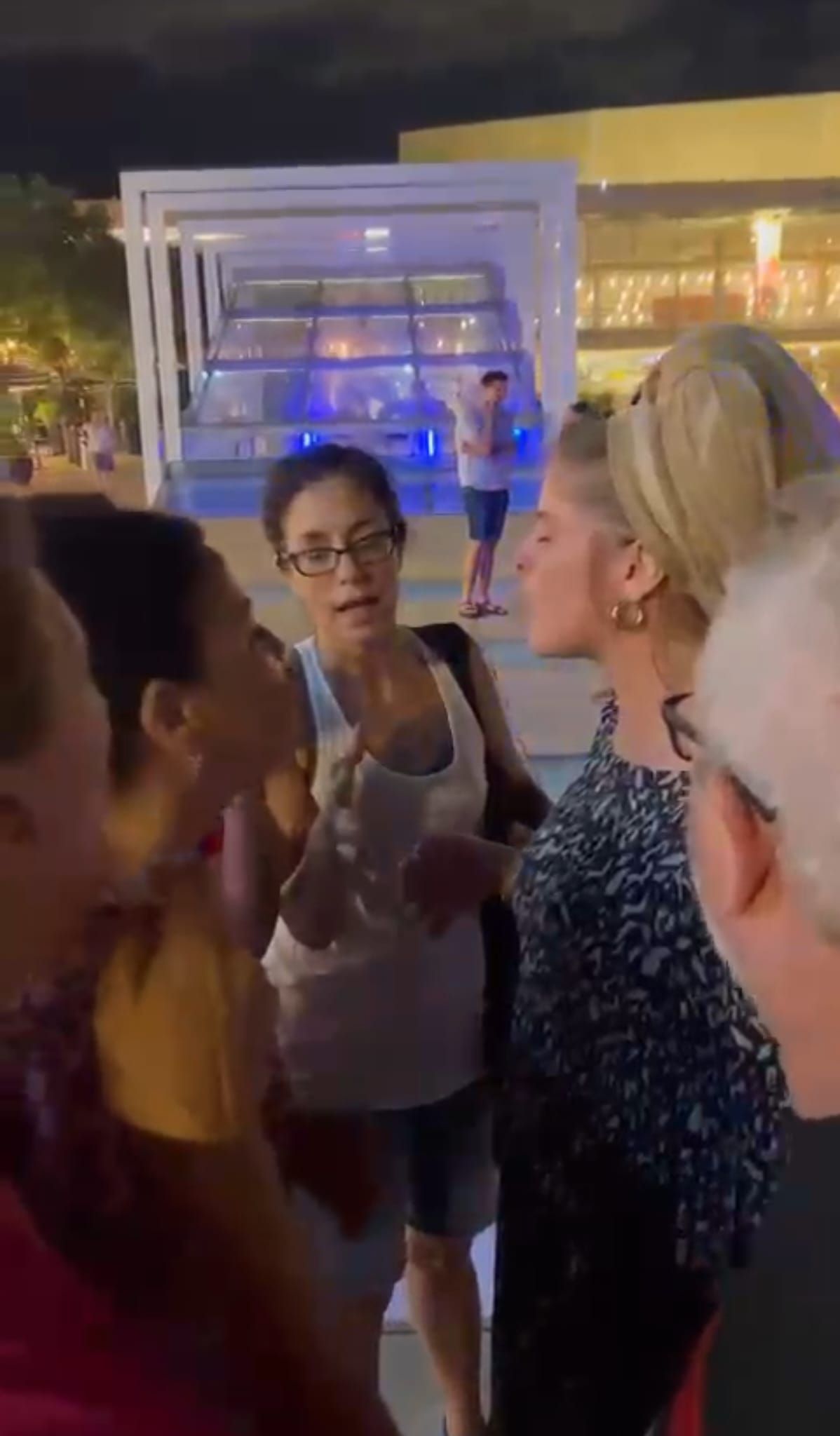 היועצת שהותקפה מגיבה: "התירו את דמי"