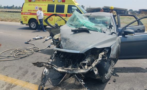 הרוגה ופצוע קשה בתאונת דרכים בבאר טוביה
