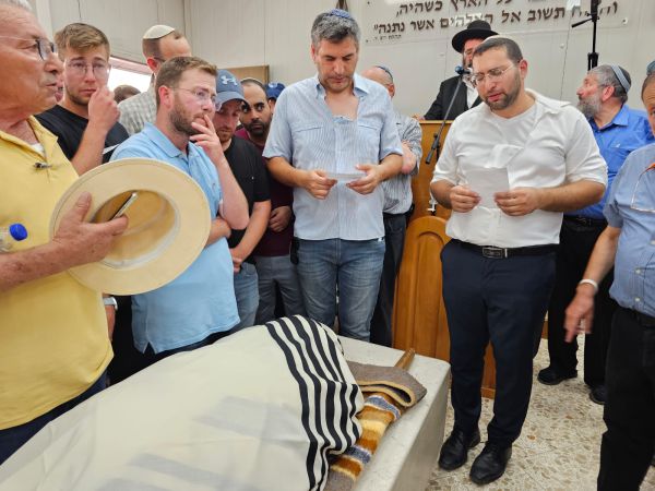 השר וסרלאוף ספד לאביו: "מגדלור של אהבה ותורה"