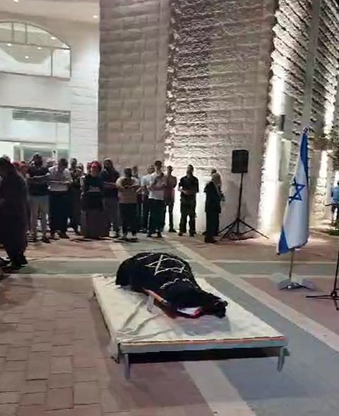 בלב שבור: בת שבע ניגרי הי"ד הובאה למנוחות