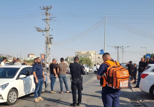 אלימות ללא הפסקה: גבר נפצע קשה ברהט