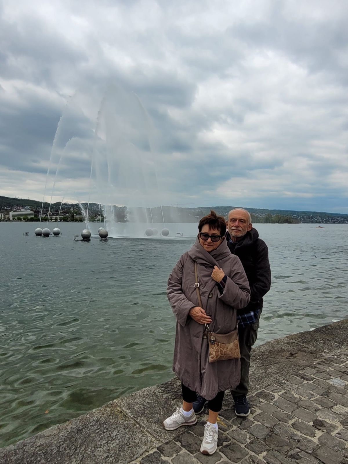 הטיול כמעט נגמר באסון: מטיילת חזרה עם דלקת מוח