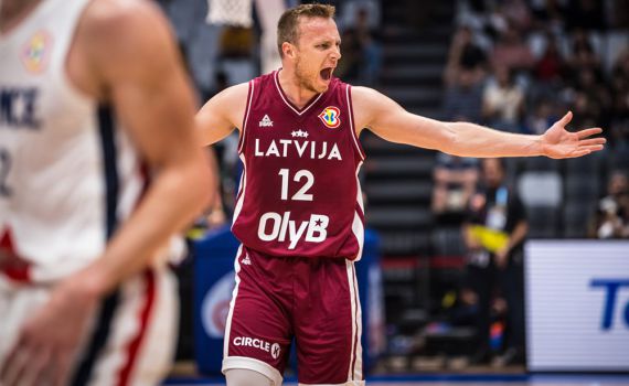 סנסציה אדירה: נבחרת צרפת הודחה בשלב הבתים