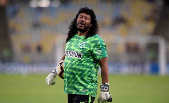 יום הולדת 57 לשוער המשוגע עם בעיטת העקרב