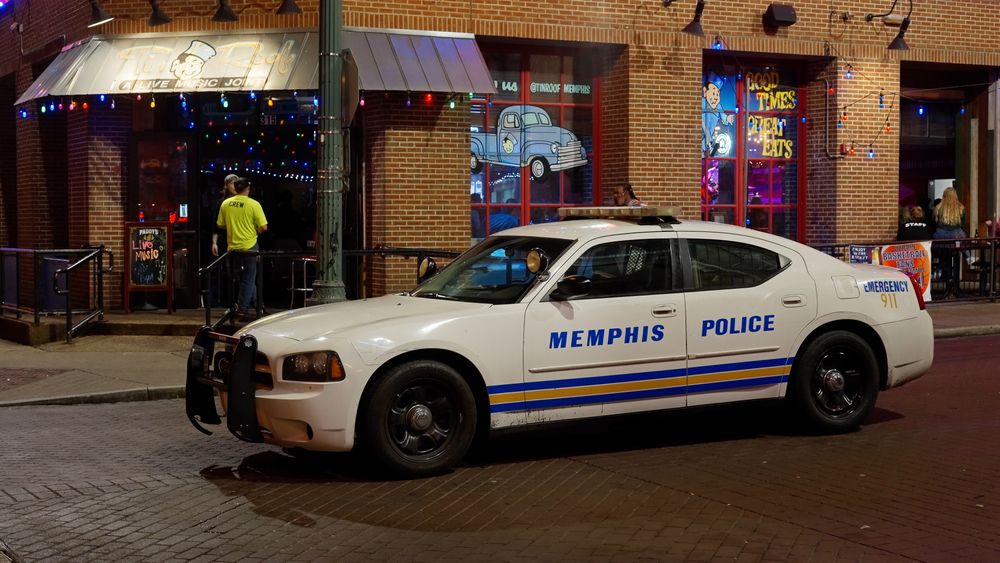 אירוע ירי בארה"ב: חשוד ניסה לפרוץ  לבית ספר יהודי