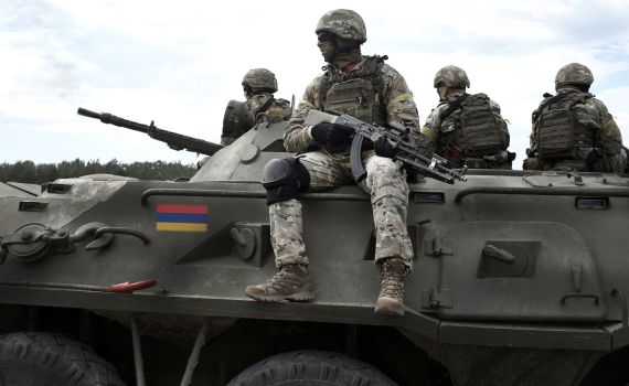 צבא אזרבייג'אן פתח במבצע צבאי במובלעת הארמנית