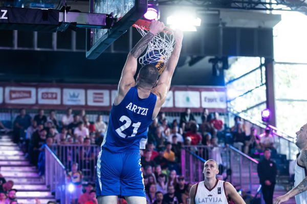 נבחרת ישראל יוצאת לדרך באליפות אירופה