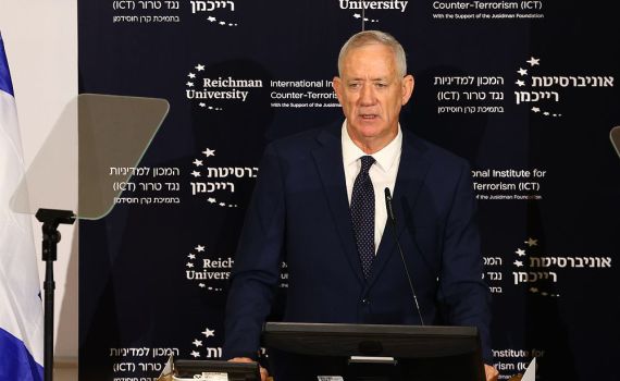 גנץ: "יהיה פתרון שישמור על הדמוקרטיה? אני שם"