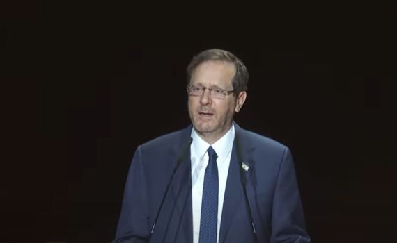 הרצוג: "חובה על כולם לציית לפסיקות בג"ץ"