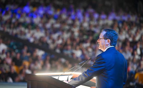 הרצוג: "צו השעה זו אחדות ישראלית וממשלת חירום"