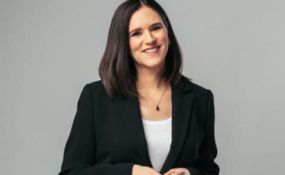 רוח, קרב – שיחות בין הדי הקרבות | אמילי עמרוסי