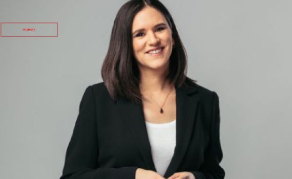 התפקיד החדש של אמילי עמרוסי