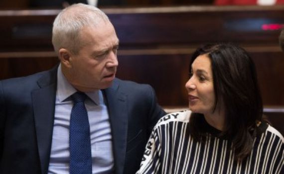 עימות פיזי בין הנהג של רגב למאבטח של גלנט