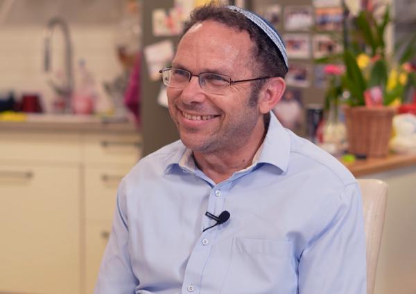 ישראל זעירא: "תפיצו תורה, תפסיקו להתנצל"