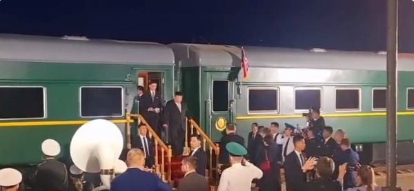 לקראת פגישה עם פוטין: קים ג'ונג און הגיע לרוסיה