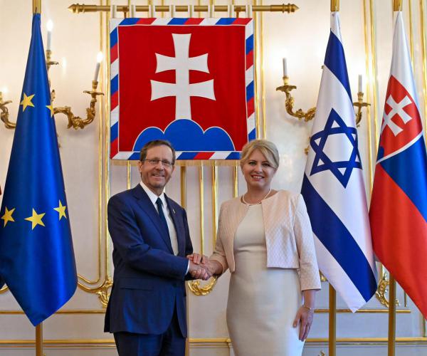הרצוג עם נשיאת סלובקיה: "שותפים לדרך מבטיחה"