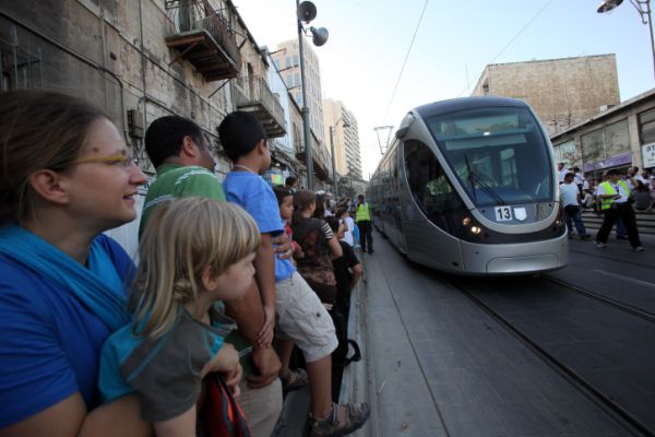 שני נפלי פגזים אותרו בירושלים; זה הכביש שייסגר