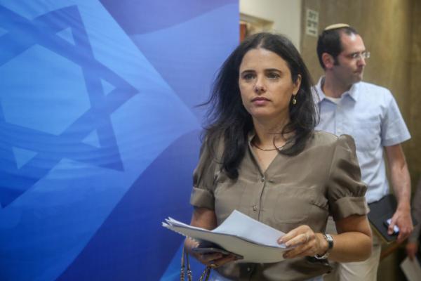 עימות בין איילת שקד לרוטמן: "אין לך סיבה לצאת מהבית"