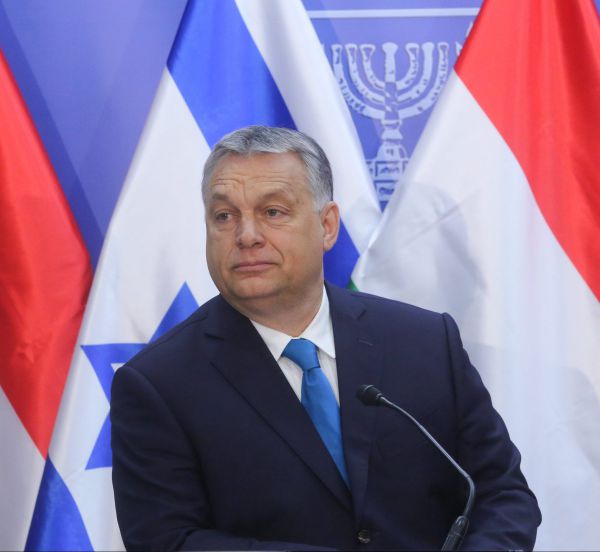 שר הונגרי שיבח את המנהיג ששיתף פעולה עם הנאצים