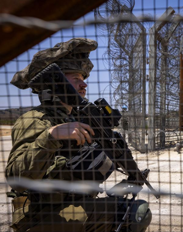 מחבוש למ"פ גולני לאחר שירה ברכב פלסטיני שנמלט