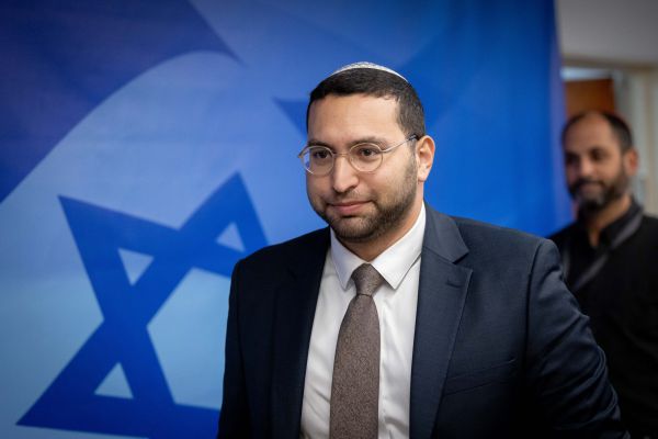 ח"כ מהציונות הדתית ביקר את וסרלאוף: 'העם איתך'