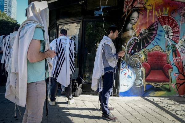 ביהמ"ש הכריע: אסור להציב מחיצות בתפילה בת"א