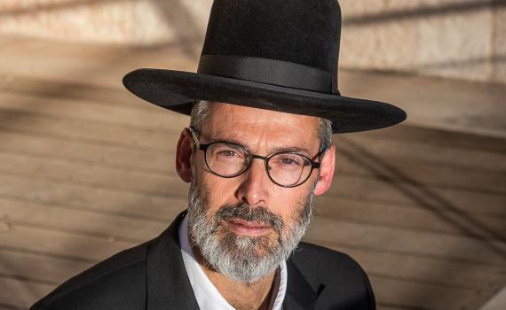 איש השנה במגזר: הרב שניצח את הרבנים