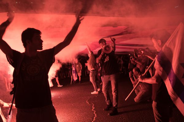 מחדל ביטחוני: מפגינים פרצו לבית ראש הממשלה